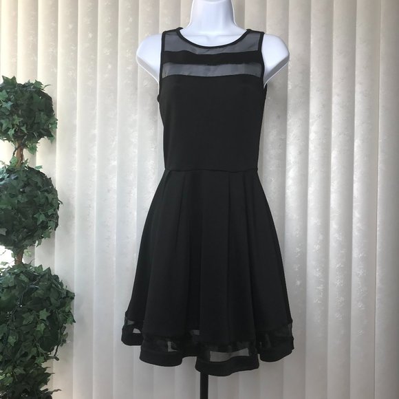 Kona Dresses & Skirts - 👛KONA Sleeveless Dress | Black | Small